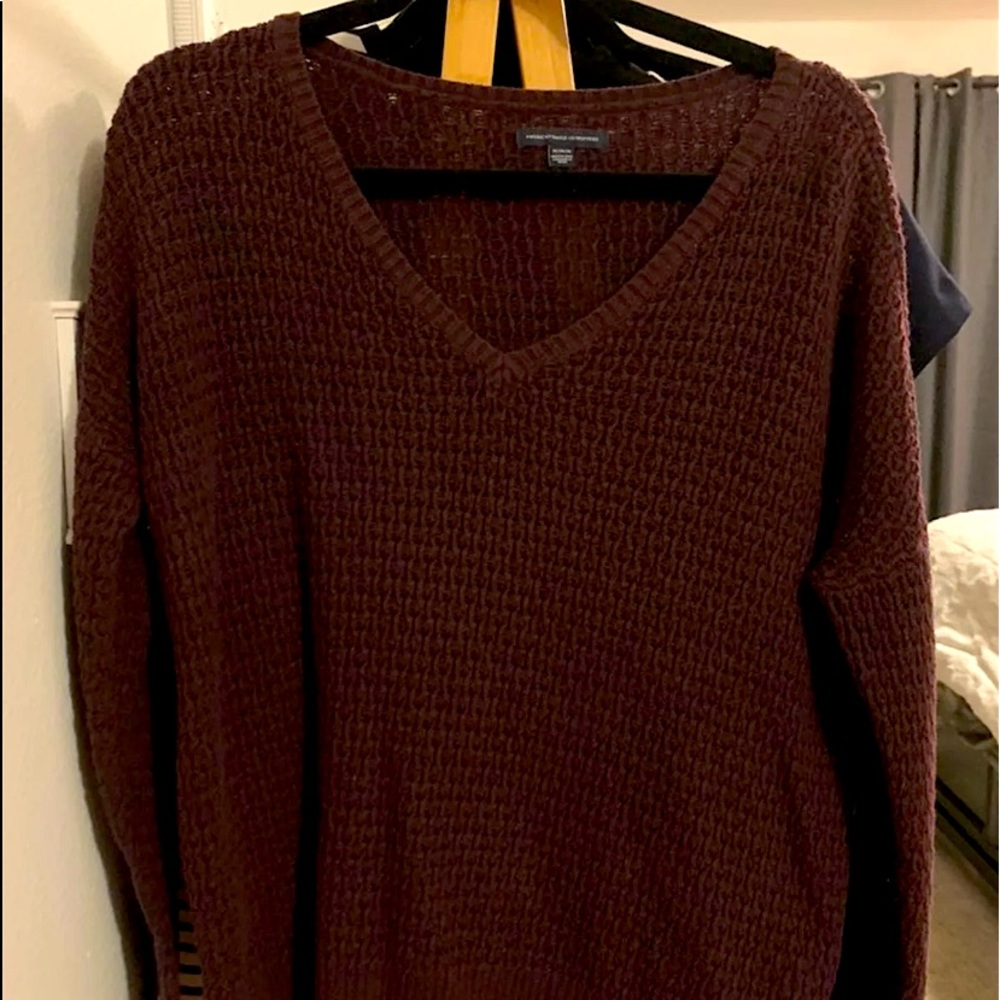 American Eagle sweater